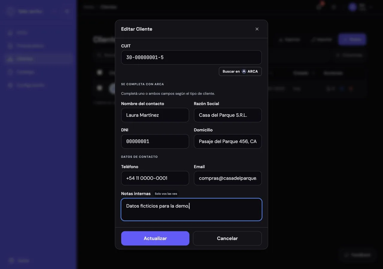 Formulario real para agregar un cliente, con la opción de buscar su CUIT en ARCA. Versión Desktop, modo oscuro.
